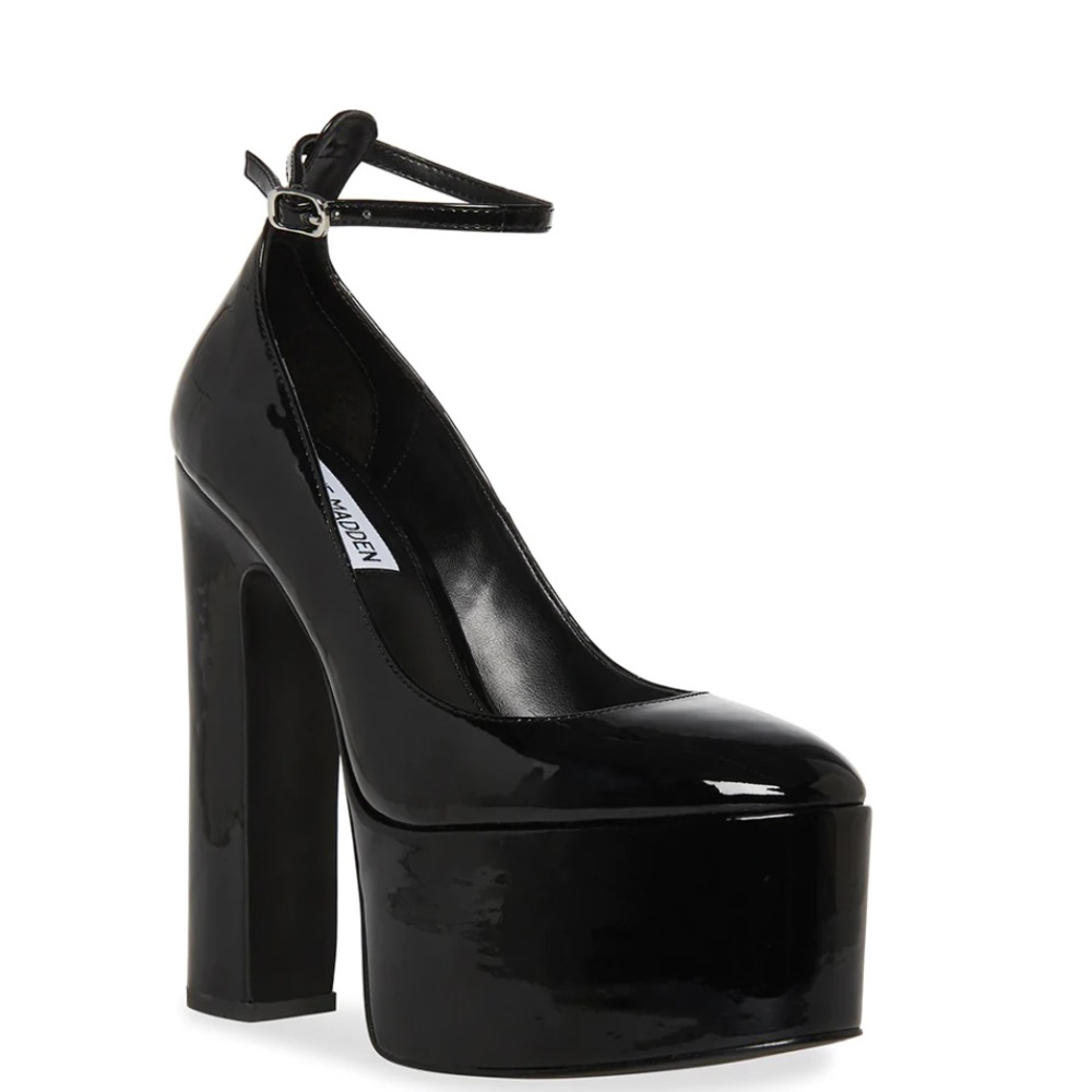 Skyrise Black Patent Heels - never worn!